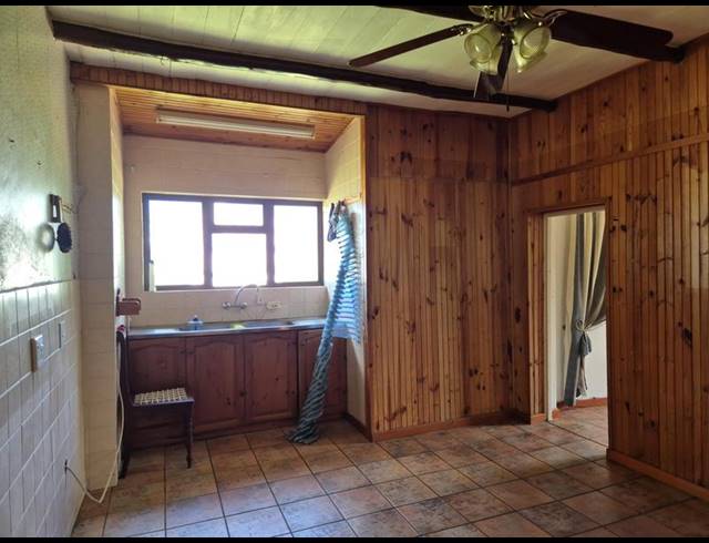 3 BEDROOM HOUSE FOR SALE IN KLEINBAAI